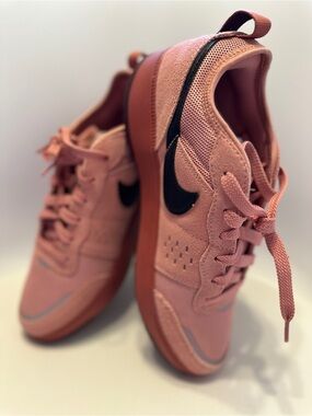 Nike Kids Dusty Pink Sneakers with Black Swoosh